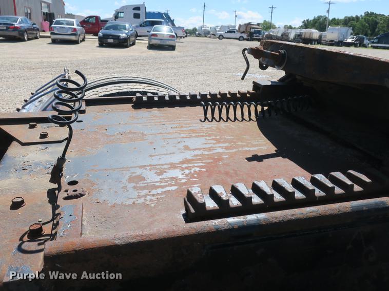 image for item DB8754 1984 Peterbilt 359 semi truck