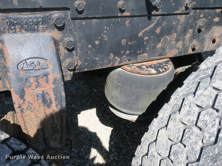 image for item DB8754 1984 Peterbilt 359 semi truck