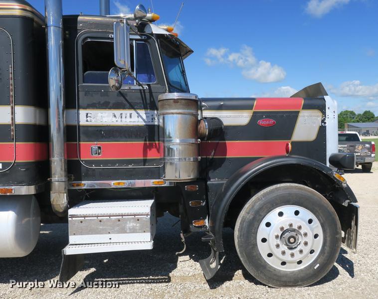 image for item DB8754 1984 Peterbilt 359 semi truck
