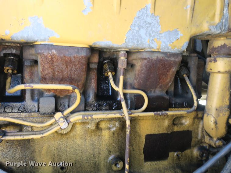 image for item DB8754 1984 Peterbilt 359 semi truck