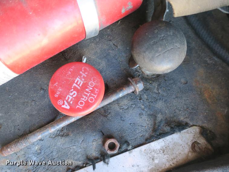 image for item DB8754 1984 Peterbilt 359 semi truck