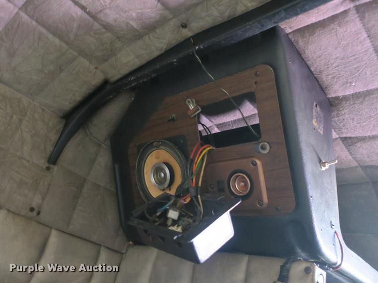 image for item DB8754 1984 Peterbilt 359 semi truck