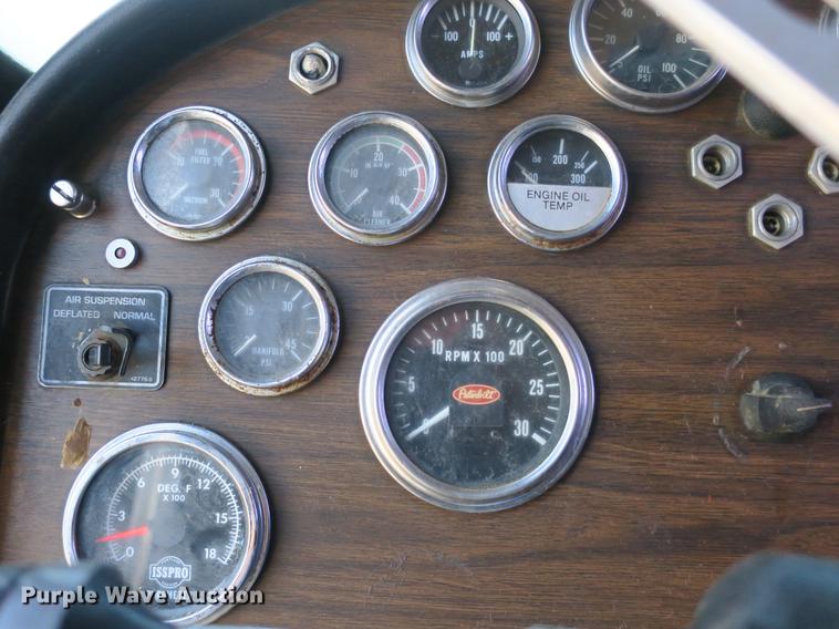 image for item DB8754 1984 Peterbilt 359 semi truck