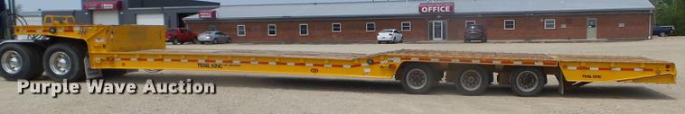 image for item DC4557 2005 Trail King TK110HT-533 drop deck equipment trailer