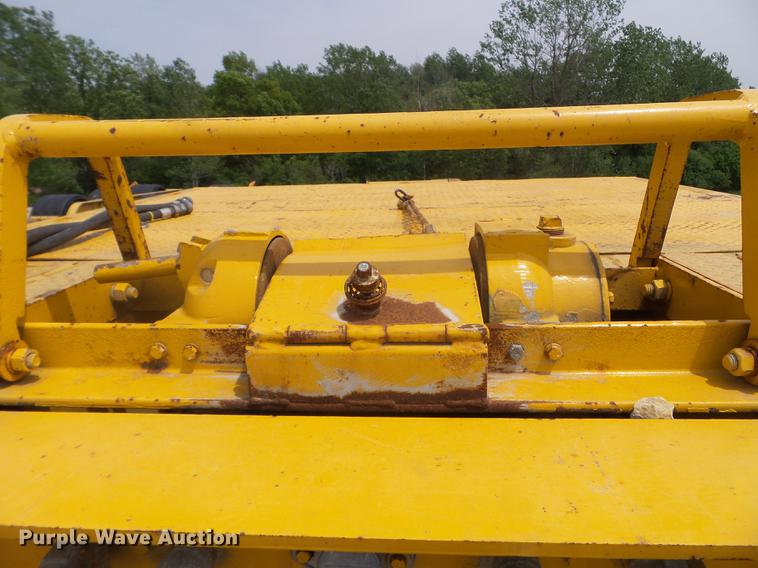 image for item DC4557 2005 Trail King TK110HT-533 drop deck equipment trailer