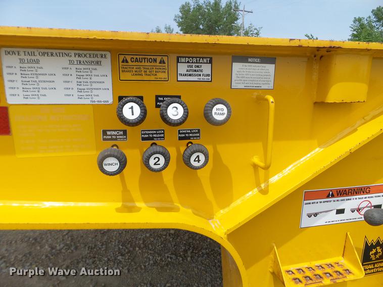 image for item DC4557 2005 Trail King TK110HT-533 drop deck equipment trailer