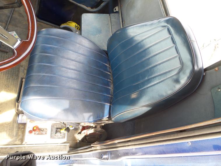 image for item DC4558 1980 GMC Bison semi truck