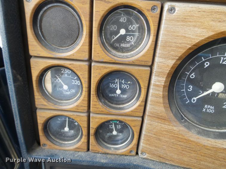 image for item DC4558 1980 GMC Bison semi truck