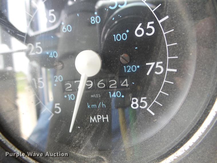 image for item DC4558 1980 GMC Bison semi truck