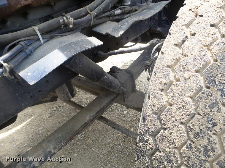 image for item DC4558 1980 GMC Bison semi truck