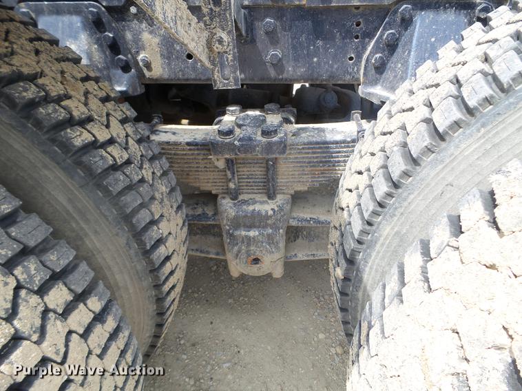 image for item DC4558 1980 GMC Bison semi truck