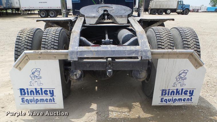 image for item DC4558 1980 GMC Bison semi truck