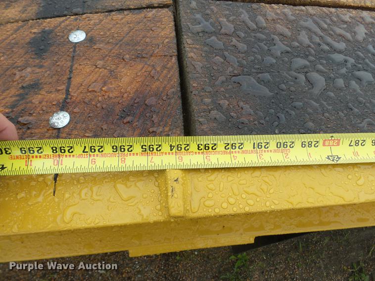 image for item DD2344 2005 Kaufman R35 drop deck equipment trailer