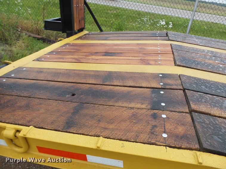 image for item DD2344 2005 Kaufman R35 drop deck equipment trailer
