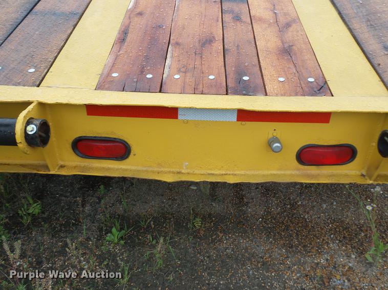 image for item DD2344 2005 Kaufman R35 drop deck equipment trailer
