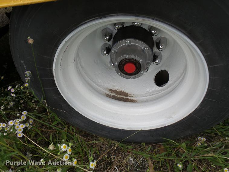 image for item DD2344 2005 Kaufman R35 drop deck equipment trailer