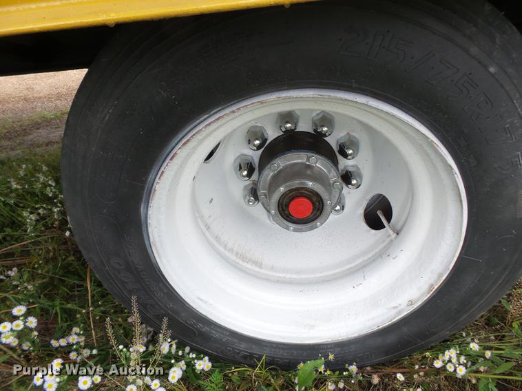 image for item DD2344 2005 Kaufman R35 drop deck equipment trailer