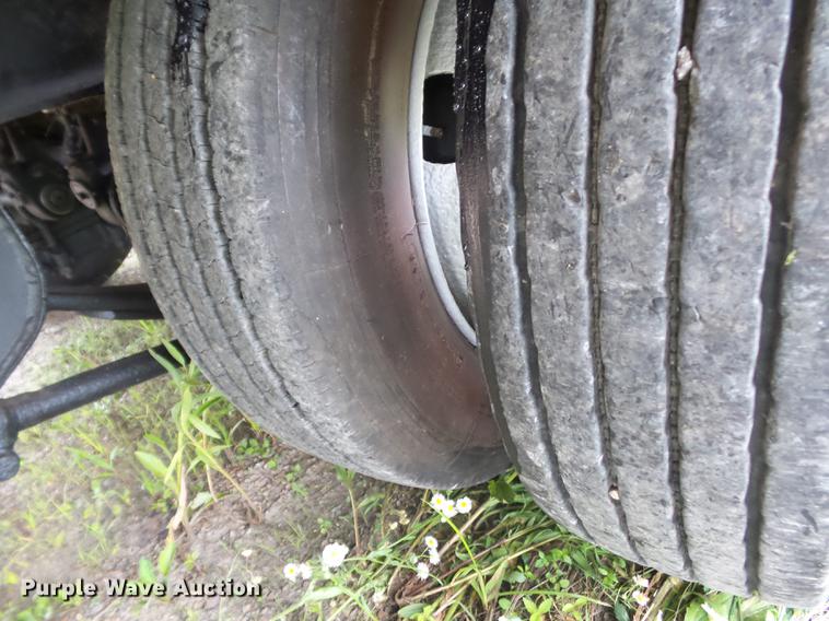 image for item DD2344 2005 Kaufman R35 drop deck equipment trailer