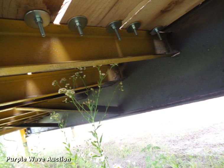 image for item DD2344 2005 Kaufman R35 drop deck equipment trailer