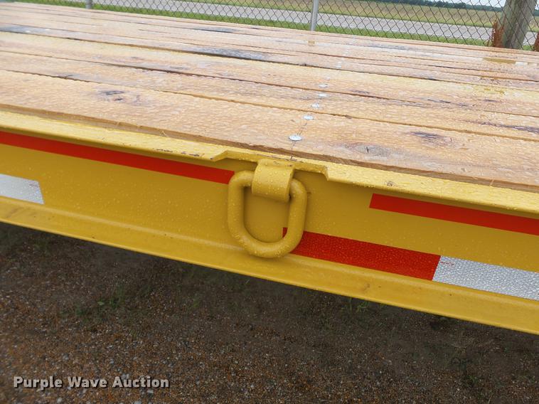 image for item DD2344 2005 Kaufman R35 drop deck equipment trailer