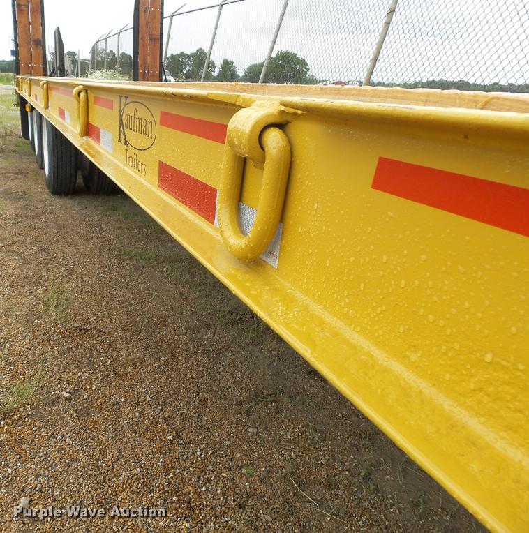 image for item DD2344 2005 Kaufman R35 drop deck equipment trailer