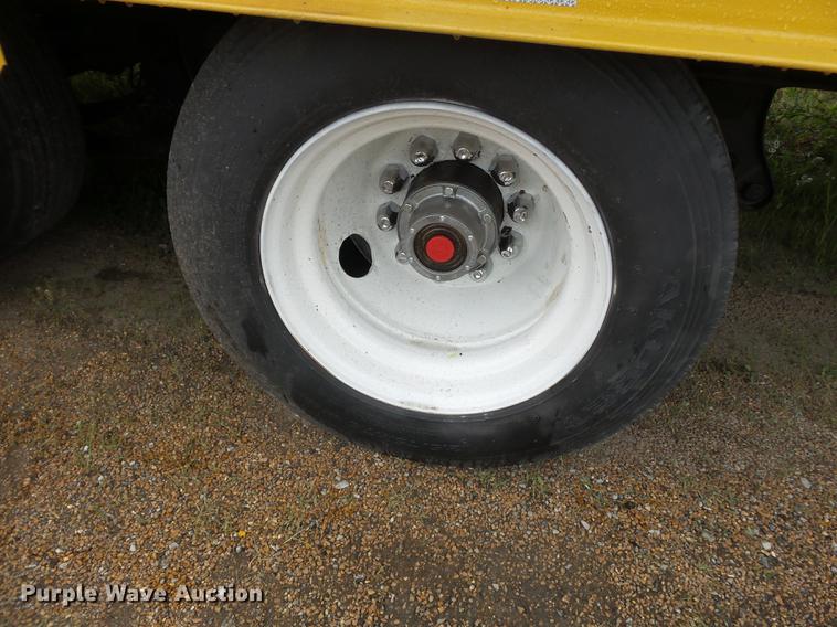 image for item DD2344 2005 Kaufman R35 drop deck equipment trailer