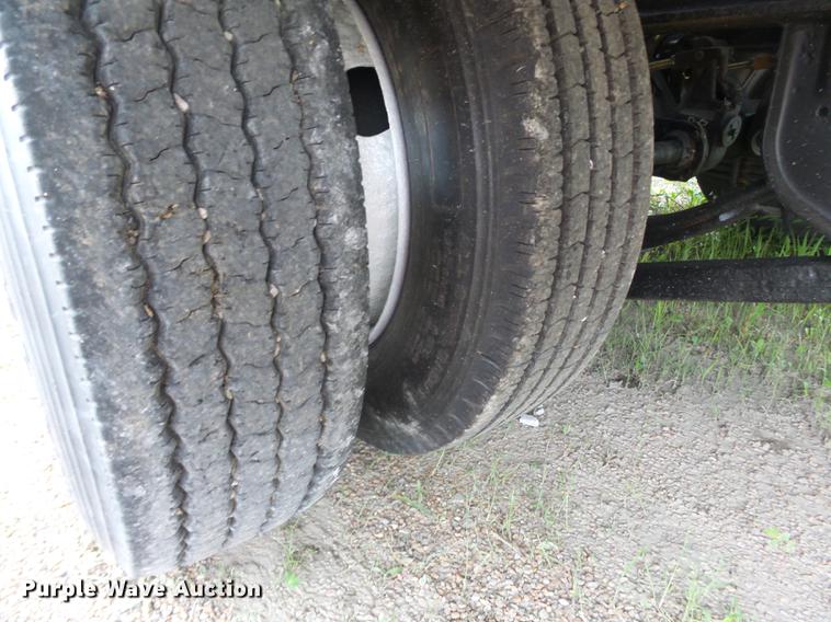 image for item DD2344 2005 Kaufman R35 drop deck equipment trailer