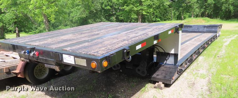 image for item DD6166 2004 XL 70 lowboy equipment trailer