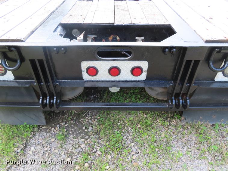 image for item DD6166 2004 XL 70 lowboy equipment trailer