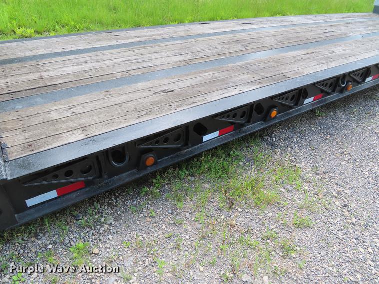 image for item DD6166 2004 XL 70 lowboy equipment trailer