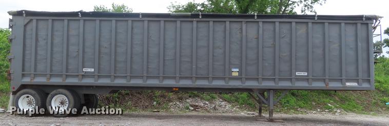 image for item DE3550 2005 Manac walking floor trailer