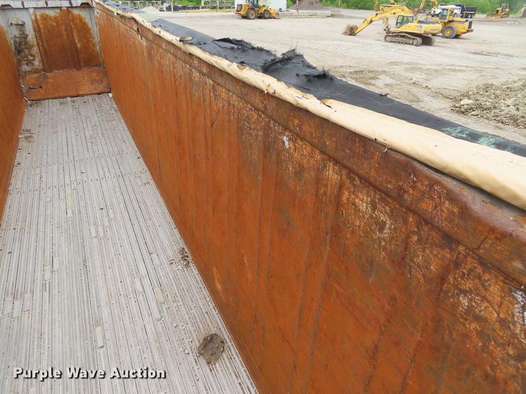 image for item DE3550 2005 Manac walking floor trailer