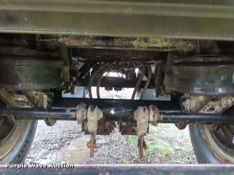 image for item DE3556 1993 Wilson CF-900 flatbed trailer