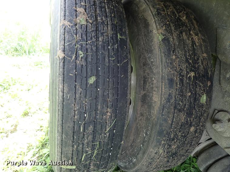 image for item DE5356 2008 Wilson DWBT-600 belt trailer