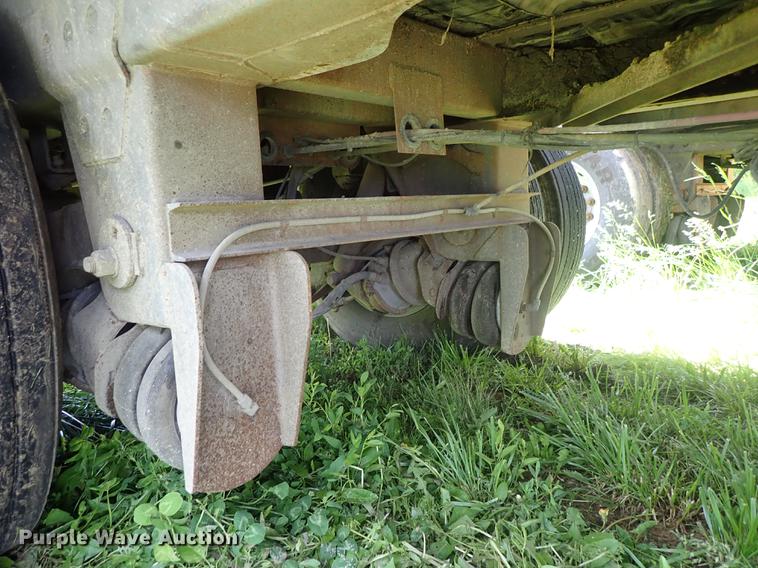 image for item DE5356 2008 Wilson DWBT-600 belt trailer