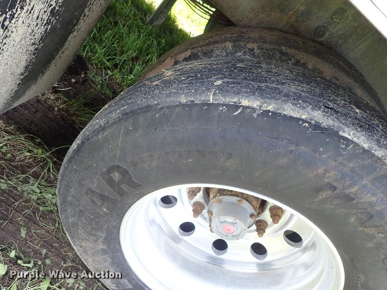 image for item DE5356 2008 Wilson DWBT-600 belt trailer