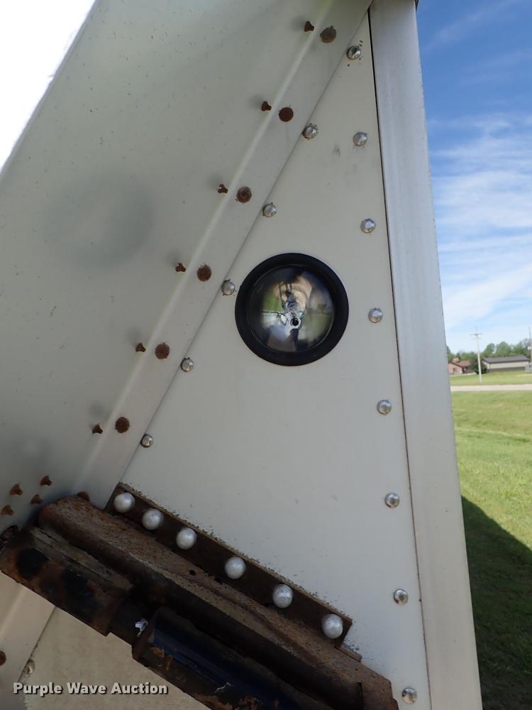 image for item DE5356 2008 Wilson DWBT-600 belt trailer