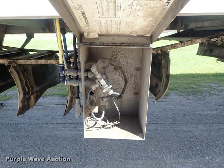 image for item DE5356 2008 Wilson DWBT-600 belt trailer