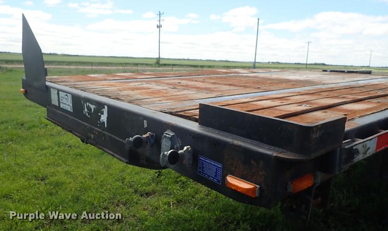 image for item DE5375 2003 Transcraft drop deck trailer