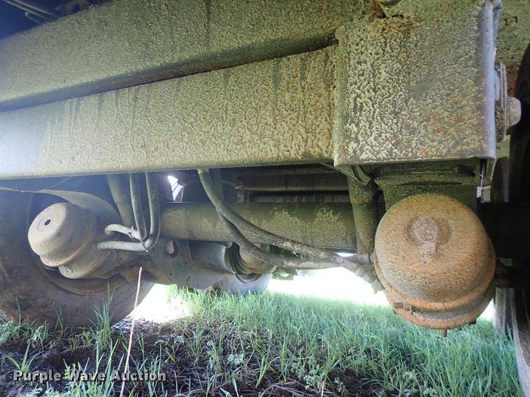 image for item DE5375 2003 Transcraft drop deck trailer