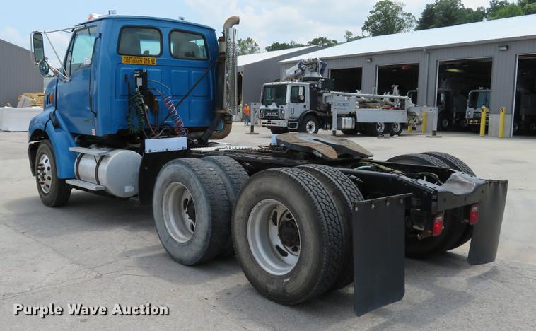 image for item DE8094 2000 Sterling A-Line semi truck