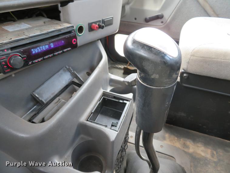 image for item DE8094 2000 Sterling A-Line semi truck