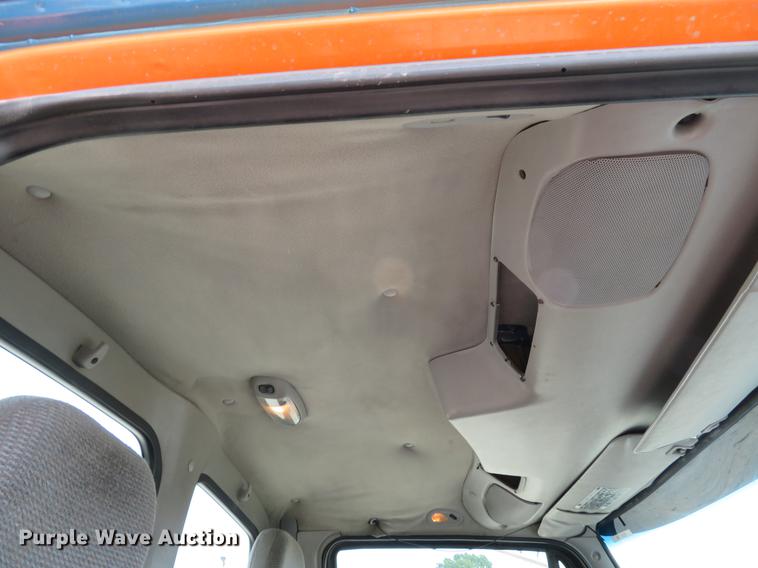 image for item DE8094 2000 Sterling A-Line semi truck