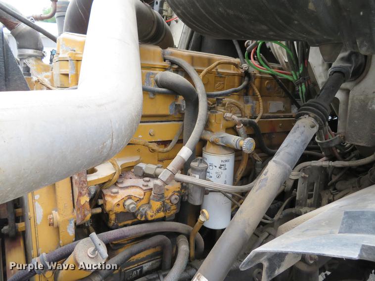 image for item DE8094 2000 Sterling A-Line semi truck