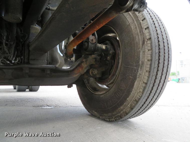 image for item DE8094 2000 Sterling A-Line semi truck