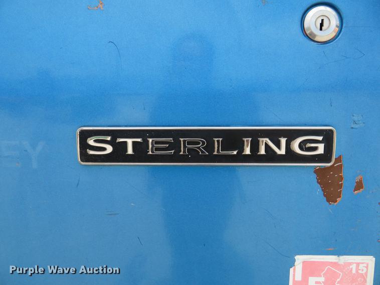 image for item DE8094 2000 Sterling A-Line semi truck