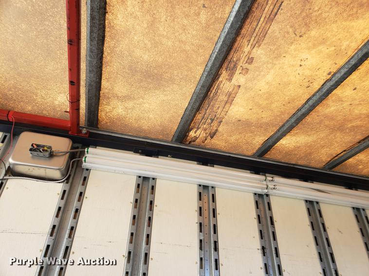 image for item DF2474 1994 Kentucky toy hauler trailer