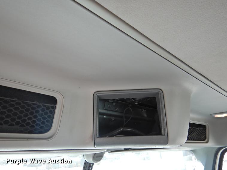 image for item DF2547 2009 Freightliner CL120 semi truck