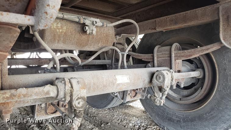 image for item DF3497 1995 Trailmobile dry van trailer