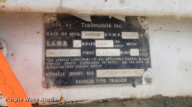 image for item DF3497 1995 Trailmobile dry van trailer